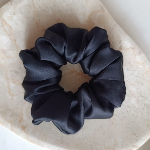 Gumka do włosów scrunchie N°10 | jedwab